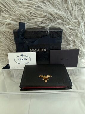 PRADA Black Hibiscus Saffiano Leather Small Bifold Wallet Gold Hardware CardBox
